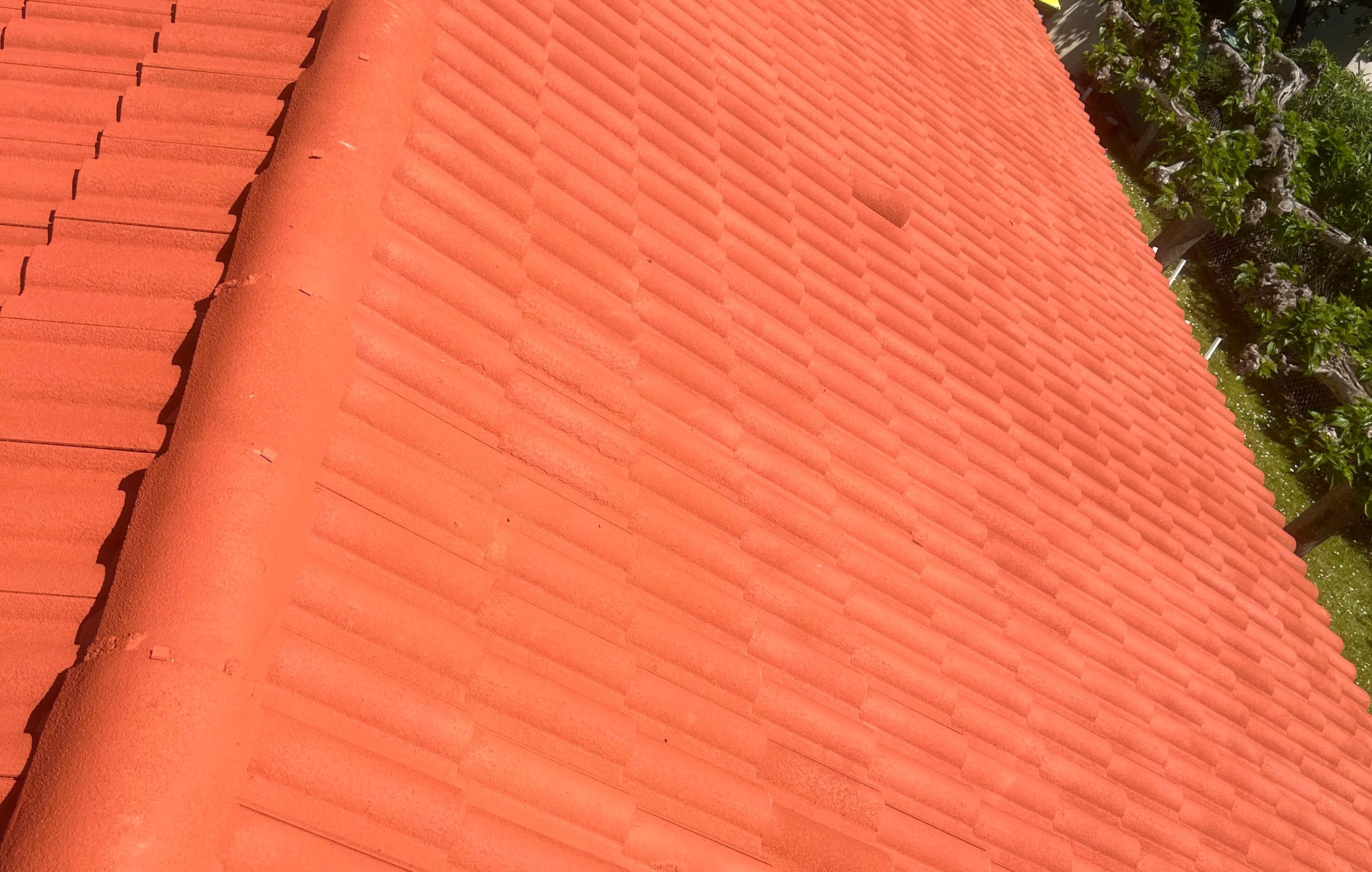 Toiture en tuiles rénovée après travaux en Ariège